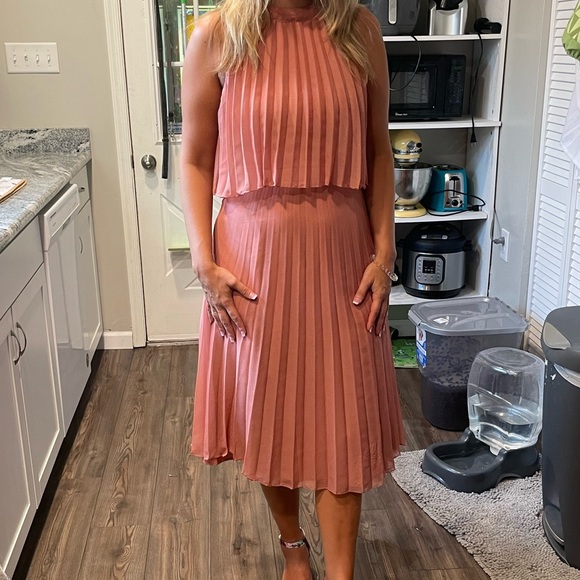 ASOS halter tie neck midi dress in pleat - Picture 6 of 6